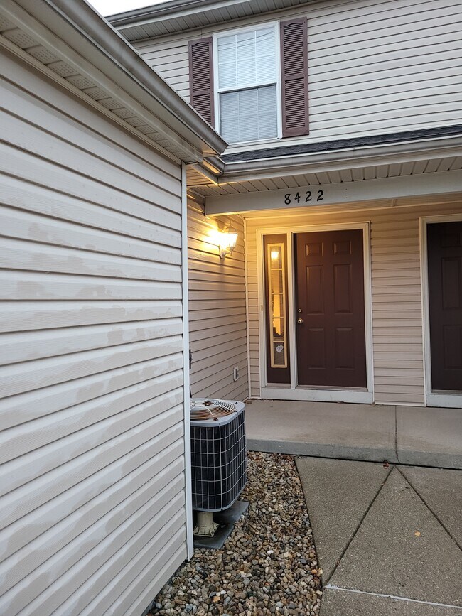 Foto del edificio - 8422 Hague Rd