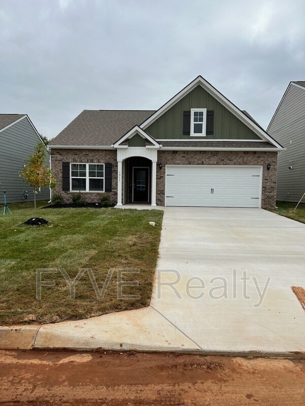 Primary Photo - 1311 Hampton Pl Cir