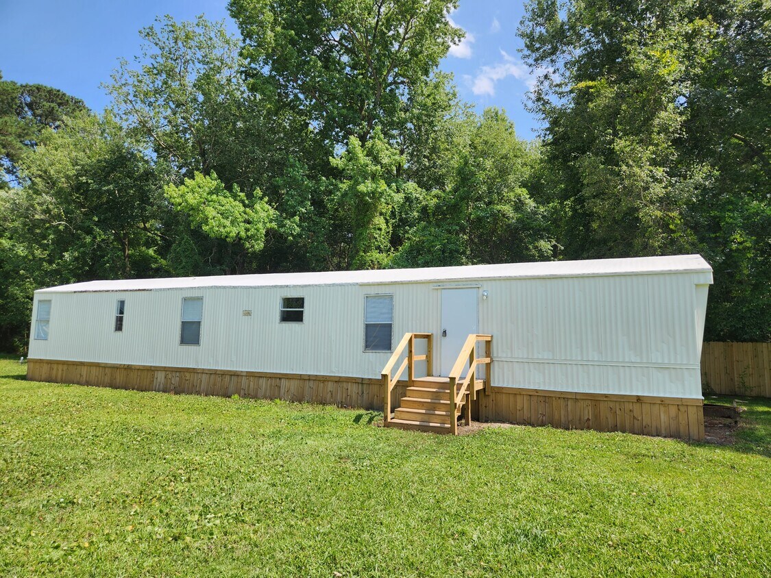 Foto principal - 126 Hussey Mhp Ln