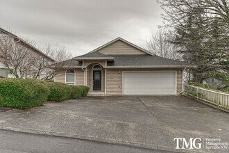 Building Photo - 1796 N 10th St