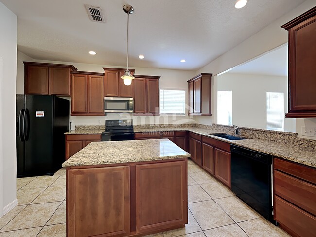 Building Photo - 7246 Mystic Brook Way