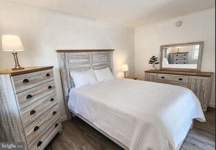 Building Photo - 11 91st St