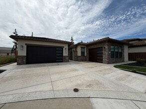 Building Photo - 9316 Cruz Ct