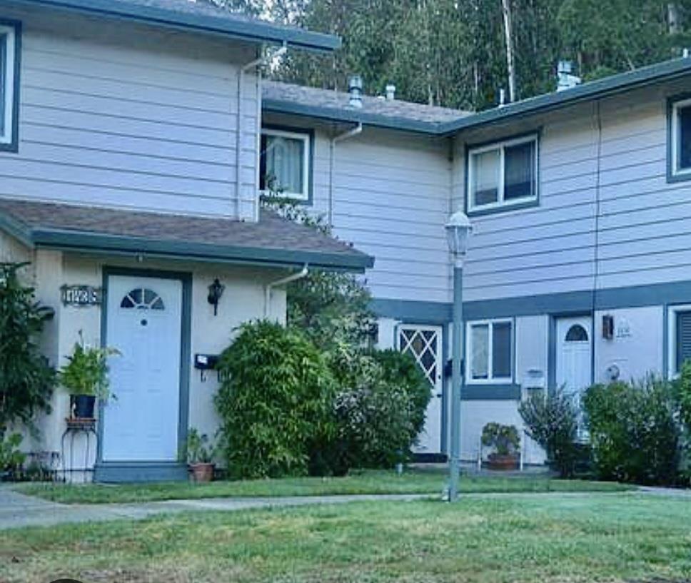 Primary Photo - 1438 Terra Nova Blvd