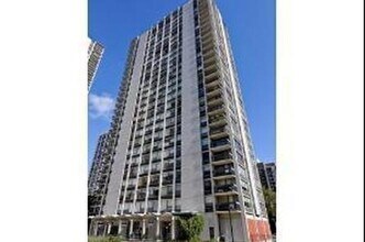 Building Photo - 1355 N Sandburg Terrace
