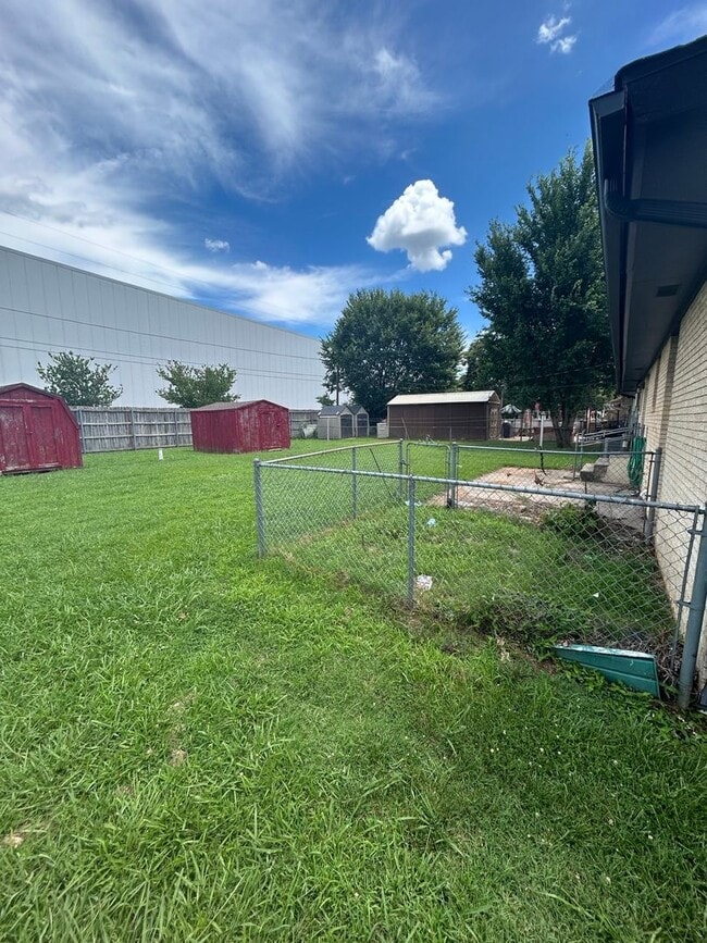 Building Photo - Charming 3-bedroom, 2-bath home in Springd...