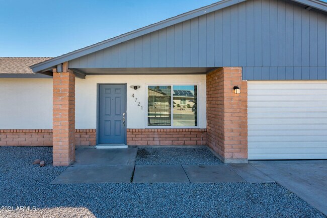 Building Photo - 4721 W Rosewood Dr