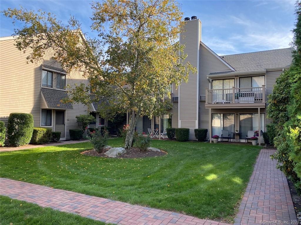 Primary Photo - 377 Glenbrook Rd