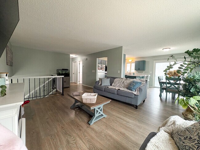 Foto del edificio - 2418 Marquette Dr