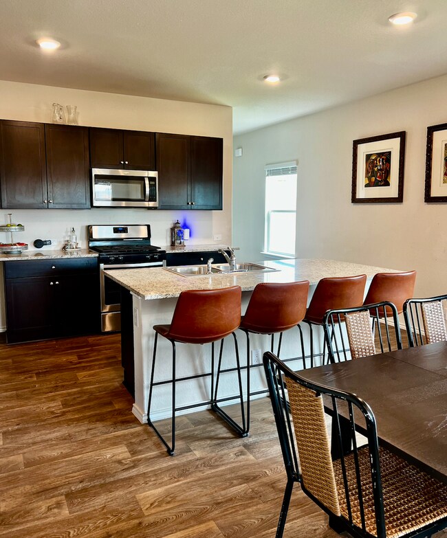 Foto del edificio - Gorgeous 4 Bedroom New Build in St. Hedwig!