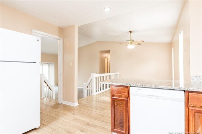 Foto del edificio - 100 Lewiston Ct