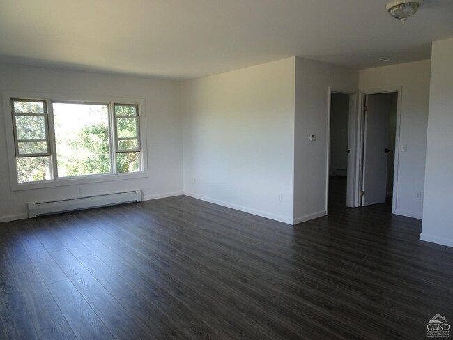 Foto del edificio - 39 Hallenbeck Rd
