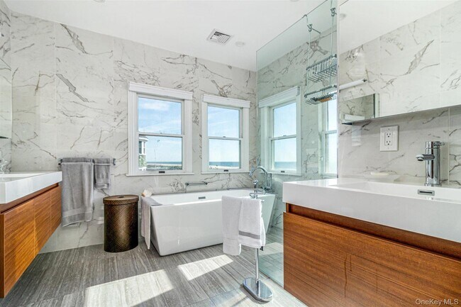 Building Photo - 803 Dune Rd