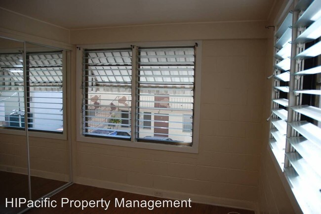 Building Photo - 821 Kinau St
