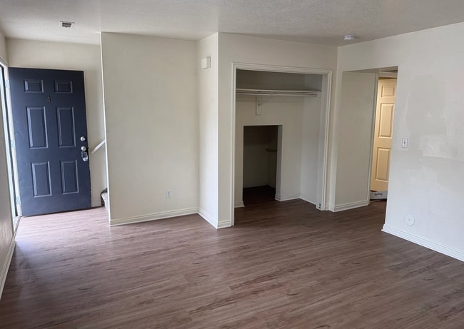 Building Photo - 1393 N 260 W