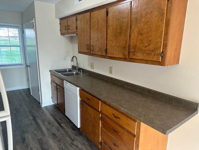 Cocina - 1295 Barnwood Ct