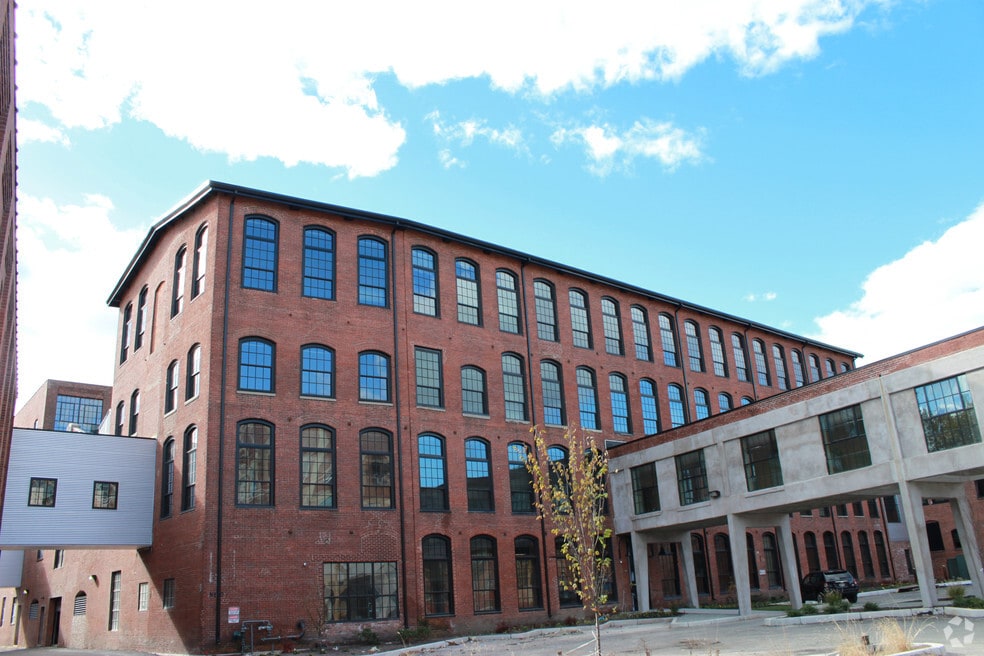 The Lofts at Pocasset Mill Rentals Johnston, RI