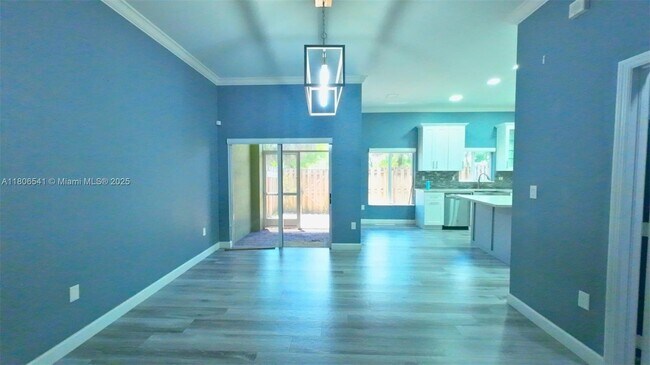 Foto del edificio - 2352 SE 16th Terrace