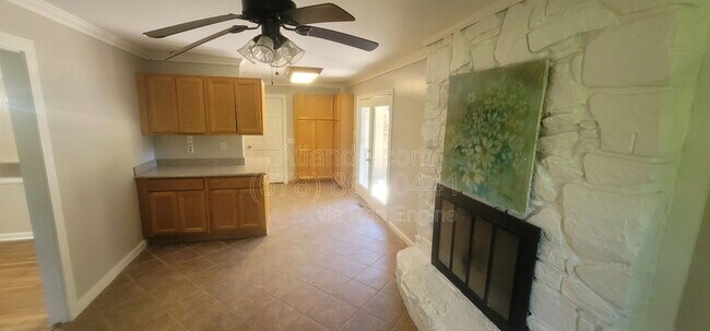 Foto del edificio - 4216 Smithsonia Ct