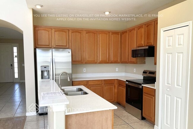 Foto del edificio - 1543 Sun Meadow Dr