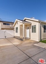 Building Photo - 1049 Sonora Ave
