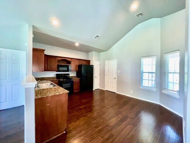 Foto del edificio - 4117 W 104th Pl S