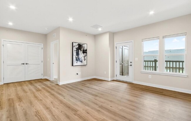 Foto del edificio - 4395 Peach Lily Ln