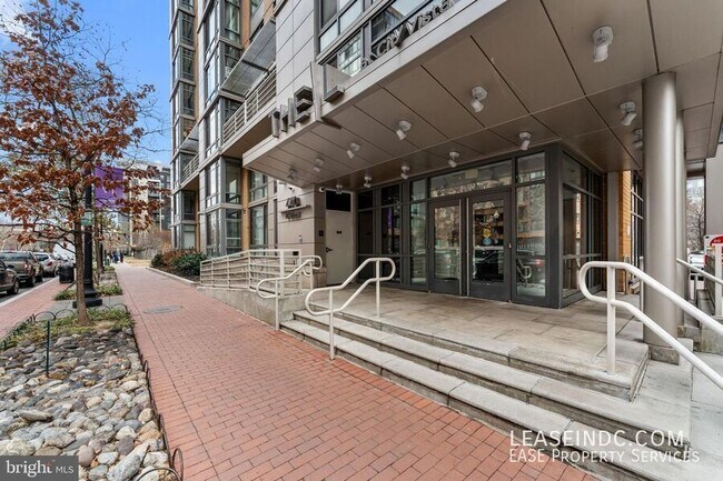 Foto del edificio - 440 L St NW