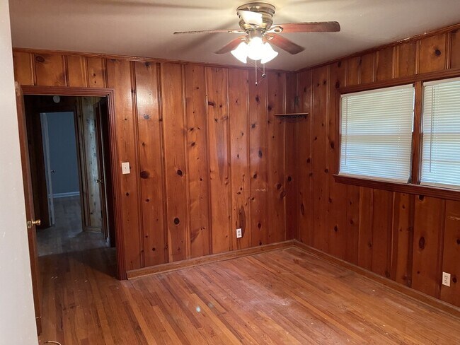 Building Photo - 3548 Princeton Rd