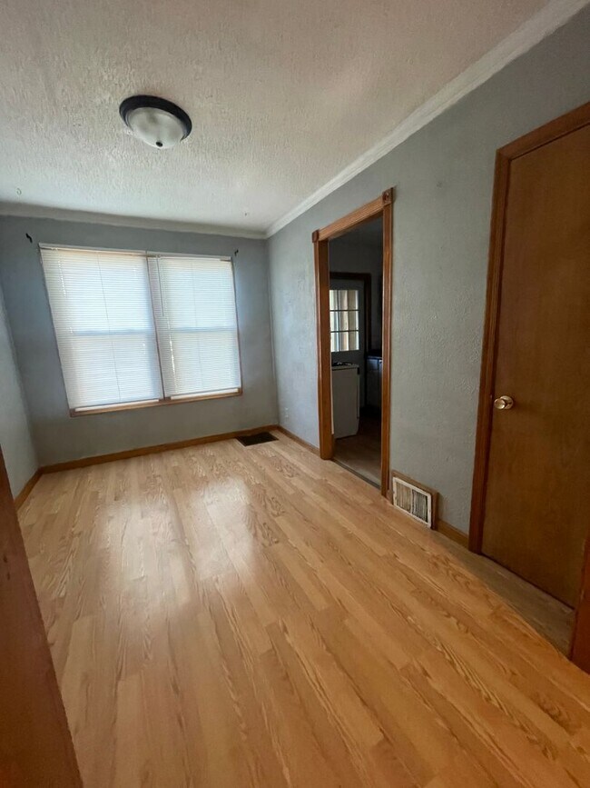 Foto del edificio - 2 bedroom townhouse in Waterloo, IA!