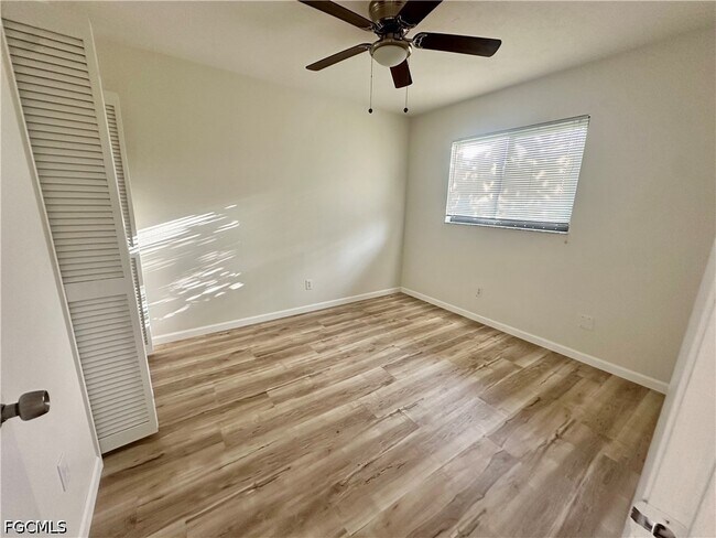Foto del edificio - 3822 SW 5th Pl