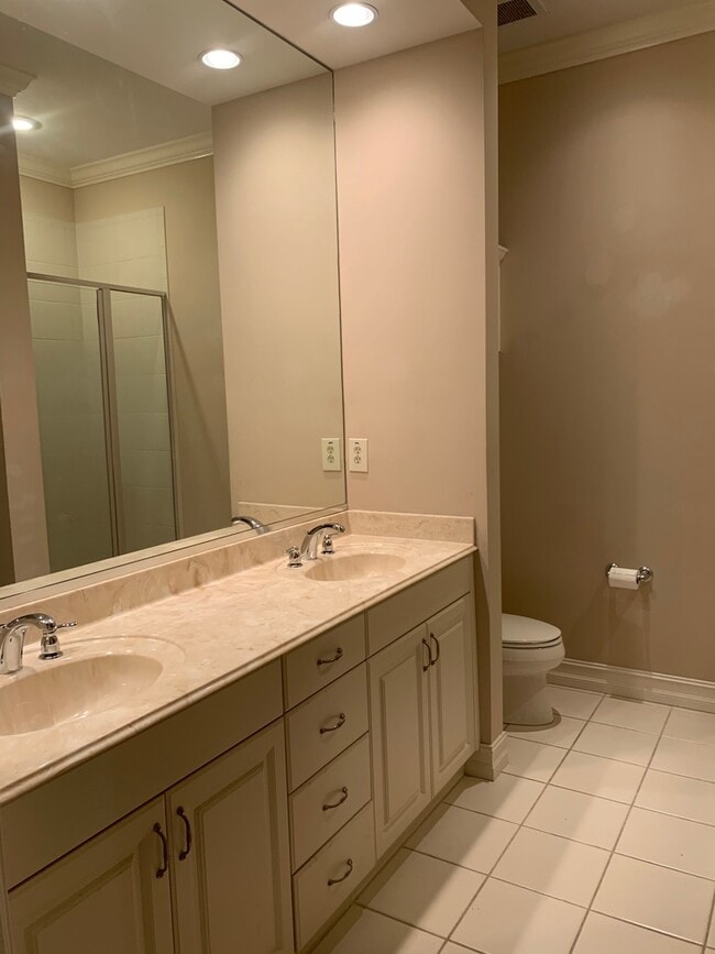 Building Photo - 620 Celebration Ave, unit 6104