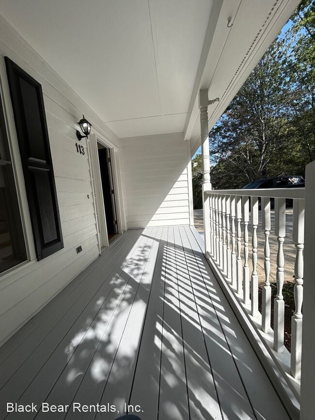 Building Photo - 3 br, 3.5 bath House - 113 Forest Lake Drive