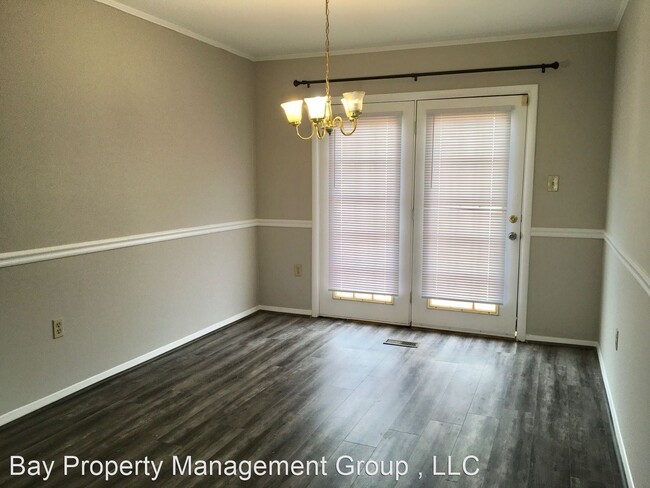 Building Photo - 3 br, 2.5 bath House - 5 Heather Hill Rd