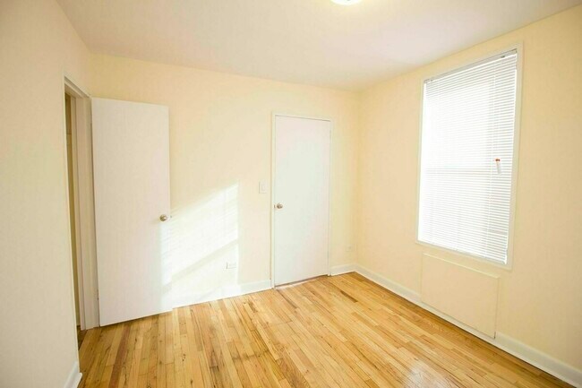 Foto del edificio - 2750 Homecrest Ave