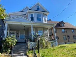 Building Photo - 308 N Irving Ave