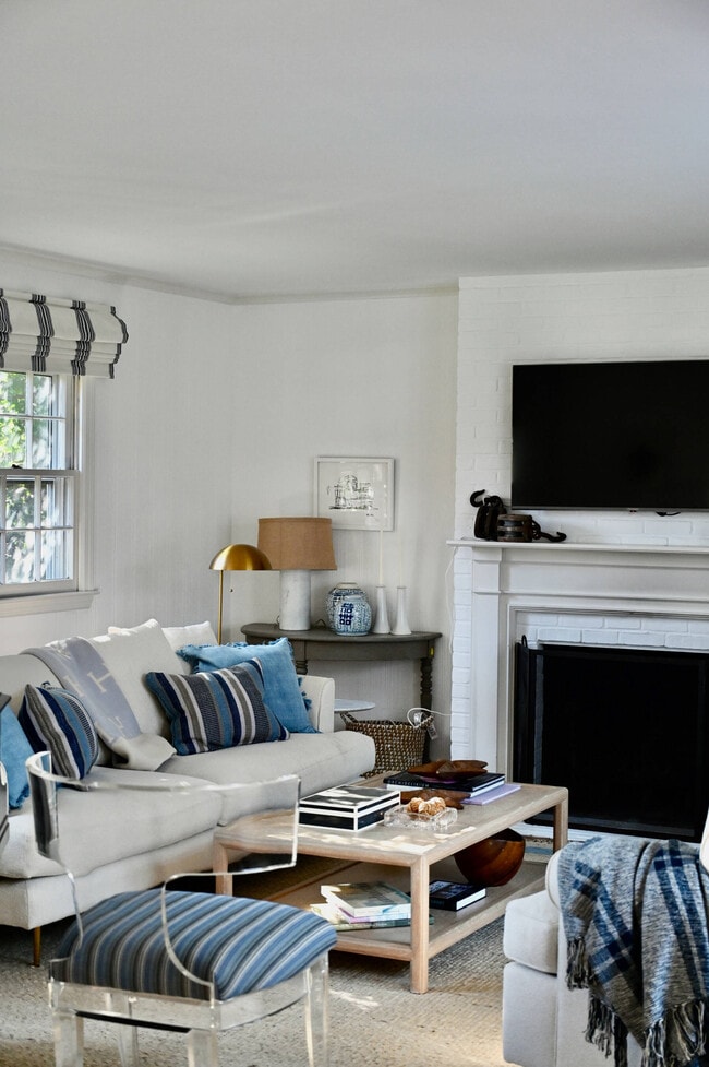 Foto del edificio - 72 Davids Ln