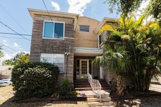Building Photo - 3002 W Sitios St