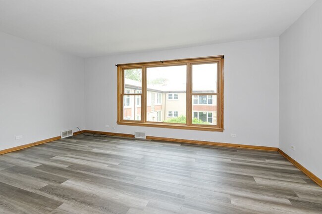 Foto del interior - 1514-20 W. 99th St. Chicago IL