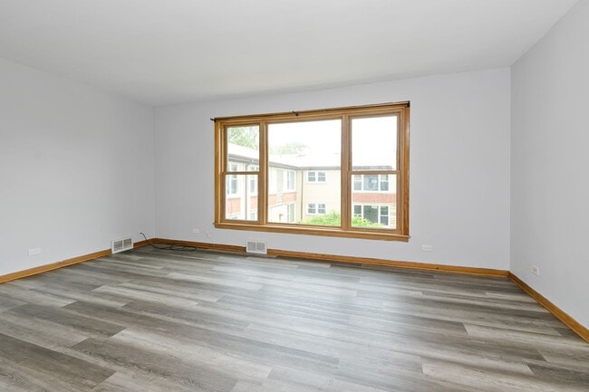 Interior Photo - 1514-20 W. 99th St. Chicago IL