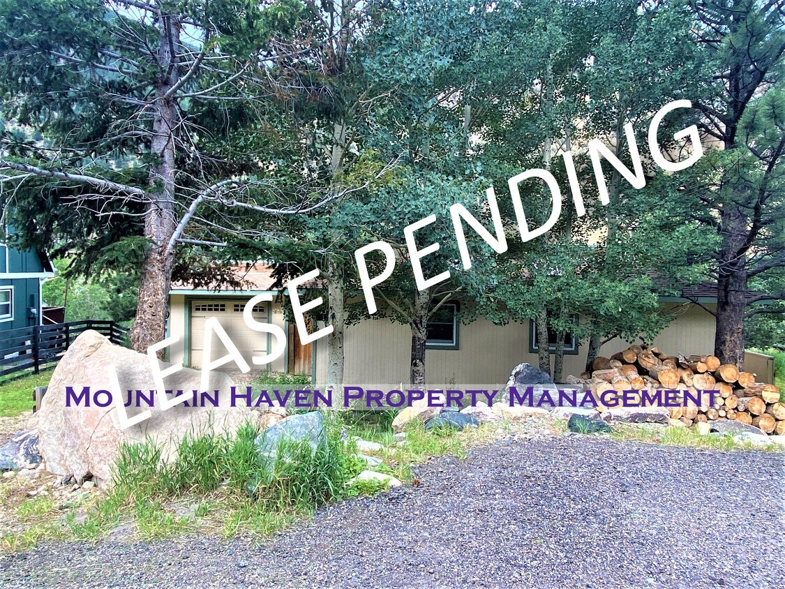 1735 Sunburst Cir, CO 80444 House Rental in