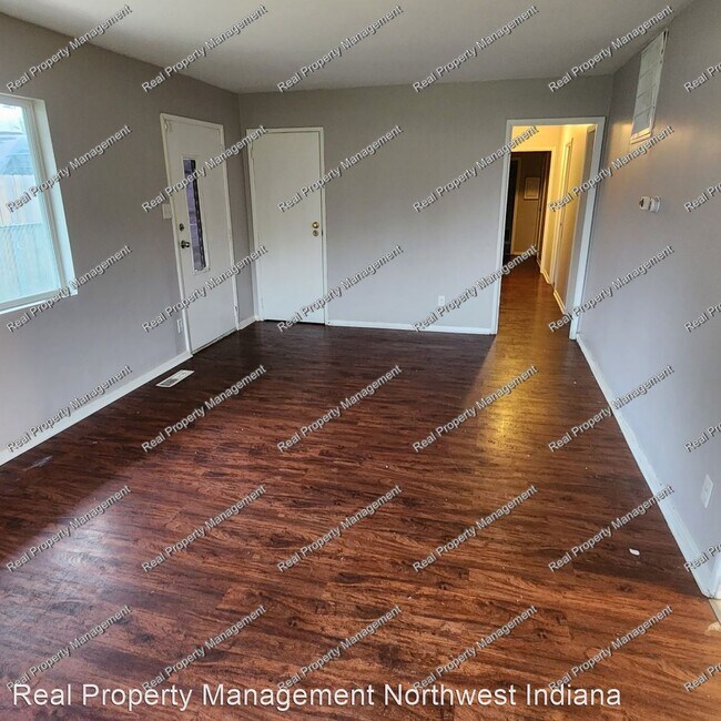 Foto del edificio - 3 br, 1.5 bath House - 6320 Tennessee Avenue