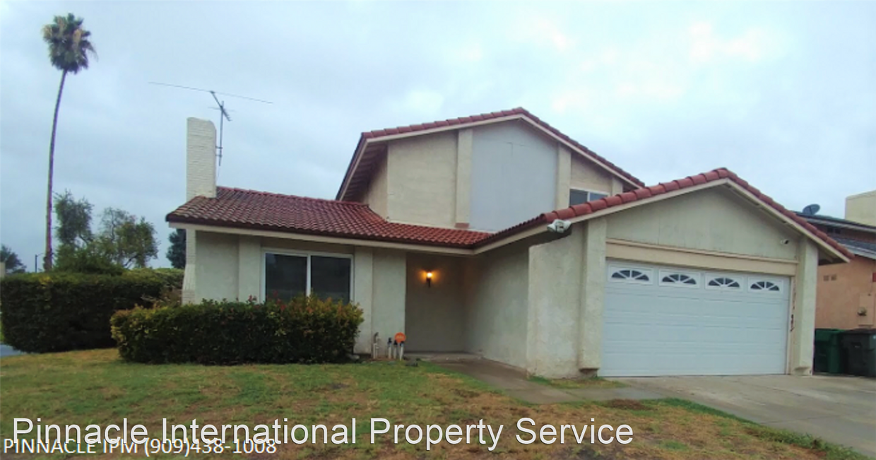 Foto principal - 4 br, 2 bath House - 13576 Calico Pl.