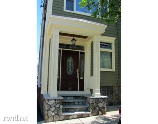 Primary Photo - 84 G St