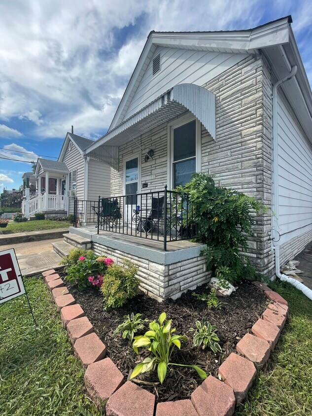 2317 Marconi Ave, Saint Louis, MO 63110 House for Rent in Saint Louis, MO