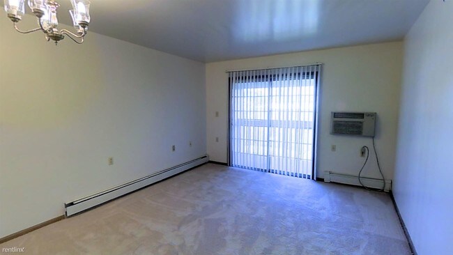 1001 Leland St Detroit Mi 48207 Condo For Rent In