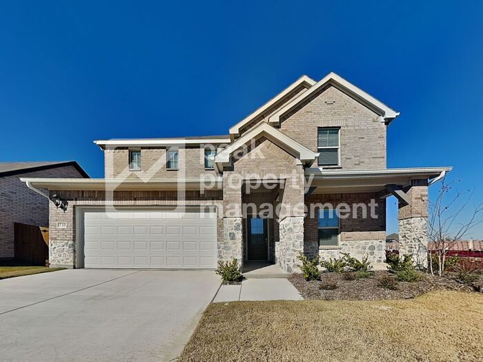 Foto principal - Brand-New 5-Bedroom Home in Lavon, TX – Mo...