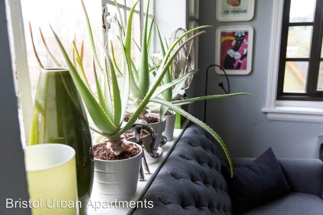 Foto del edificio - 2081 NW Everett St