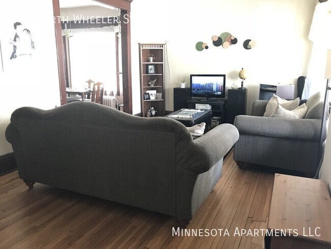 Foto del edificio - Beautiful Two Bedroom In Midway! Available...