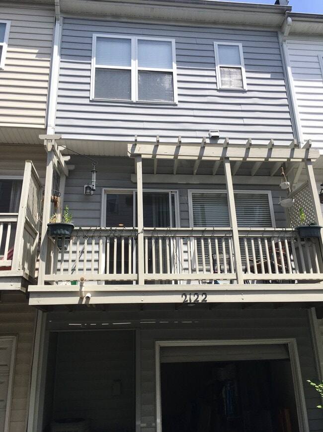 Foto del edificio - 2122-2112 12th Pl NW